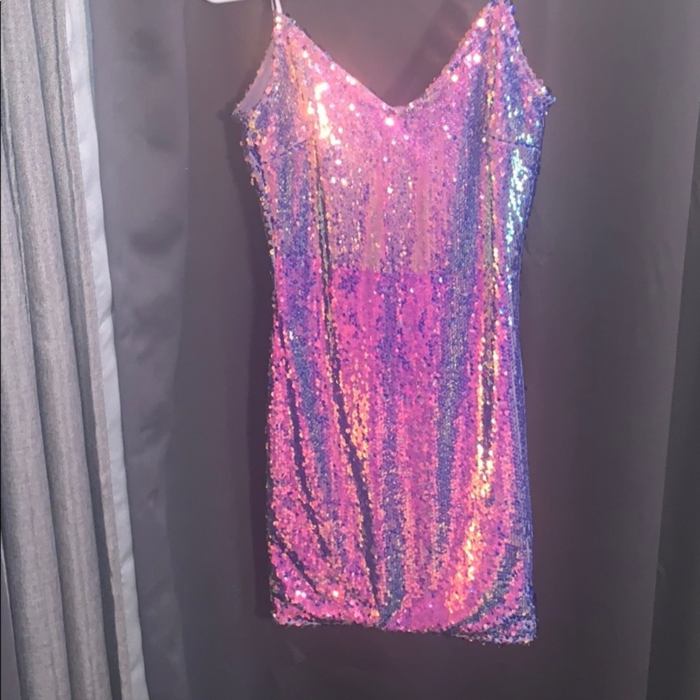 Sequins fitted dress